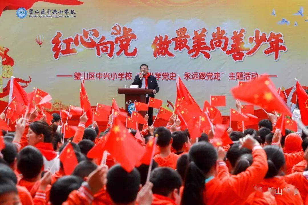 纯电中型SUV对决,宋L对比深蓝S7纯电版,谁更香?